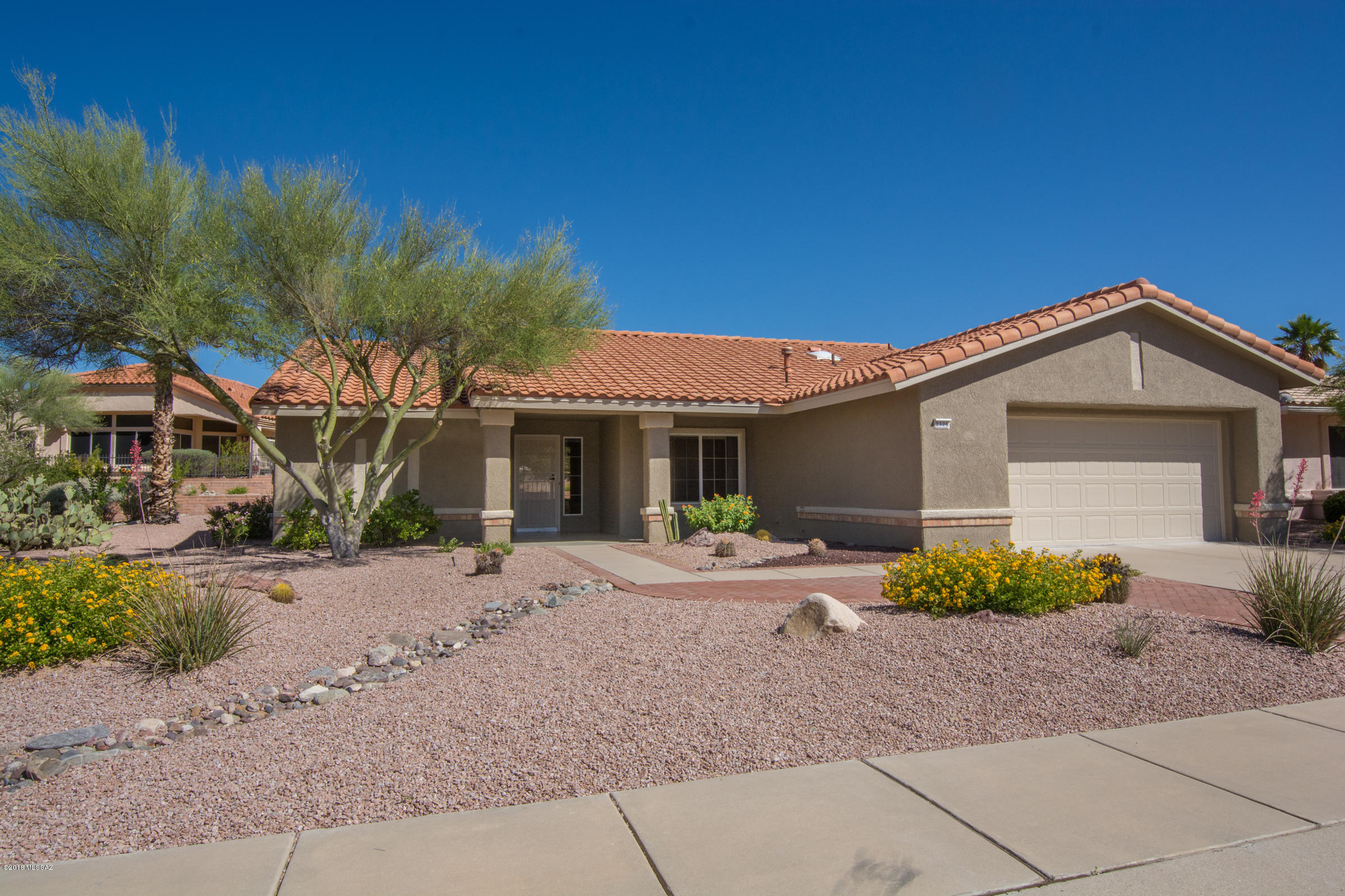 2325 East Coreopsis Way Tucson, AZ 85755 - Photo 1 of 34