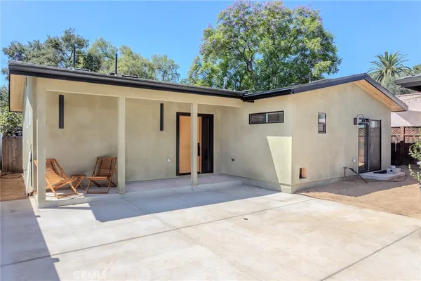 $1,599,000 | 1701 North Oxford Avenue, Pasadena, CA 91104