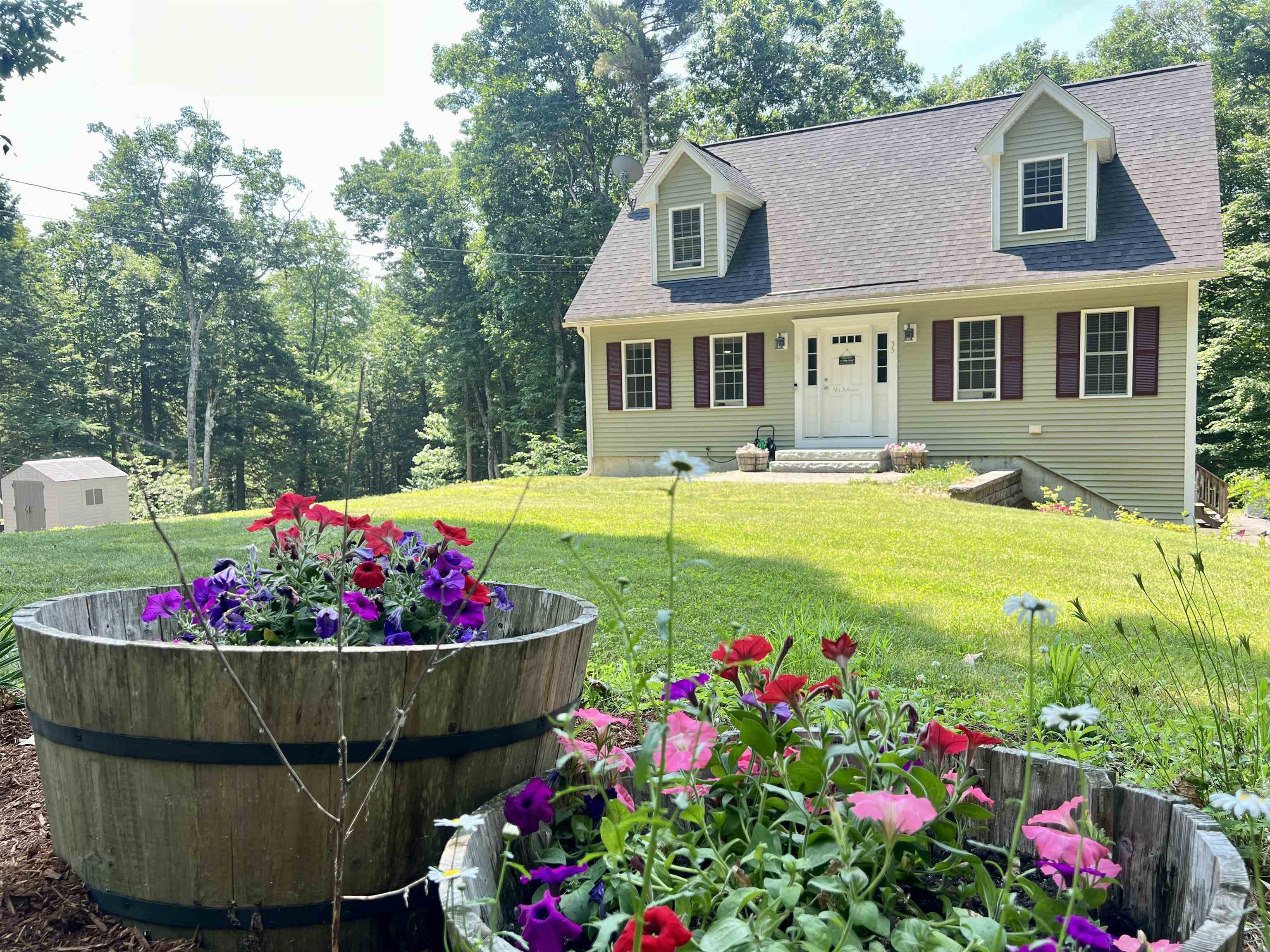 55 Spruce Cove Road Northwood, NH 03261 - Photo 1 of 28 Gallery Image 1