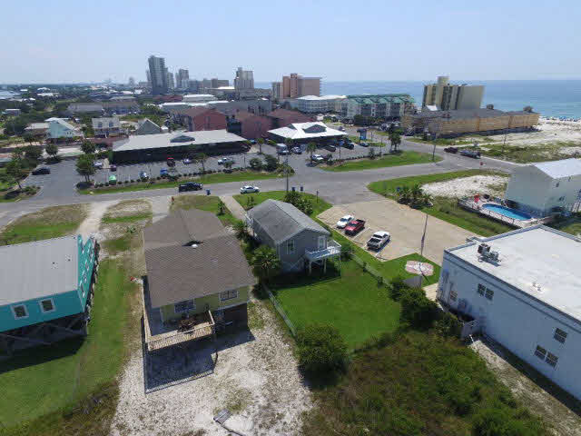 117 West 11th Street Gulf Shores, AL 36542 - Photo 27 of 30 East position