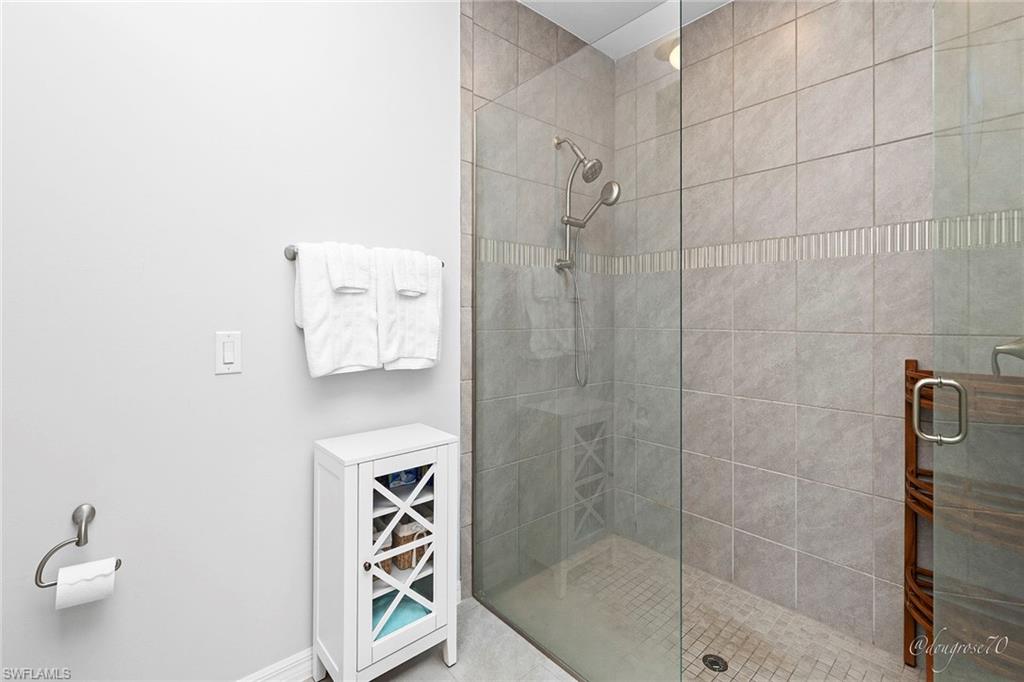 14595 Edgewater Circle Naples, FL 34114 - Photo 29 of 50