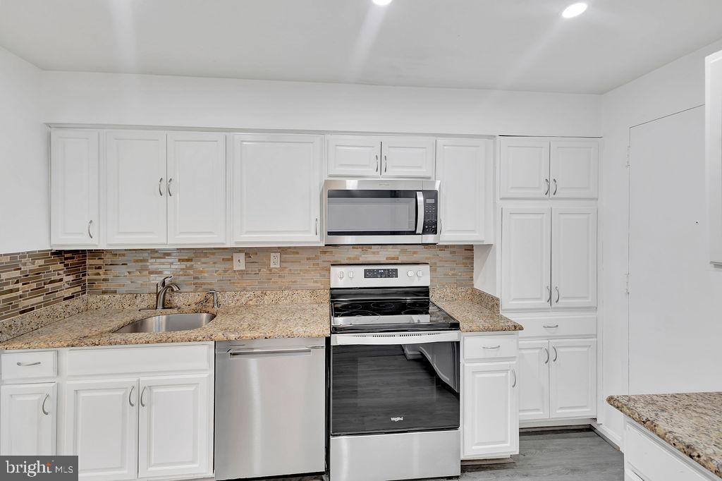 3601 Clarks Lane, Unit 536 Baltimore, MD 21215 - Photo 6 of 23