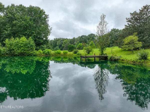$795,000 | 9161 Buffalo Road, Oneida, TN 37841