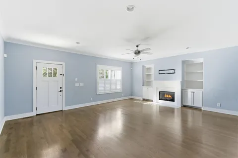 $925,000 | 502 A Rosebank Avenue, Nashville, TN 37206