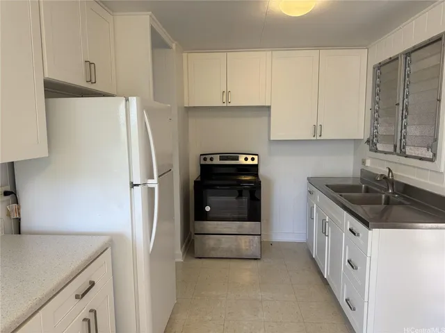 $3,200 | 4346 Keaka Drive, Honolulu, HI 96818