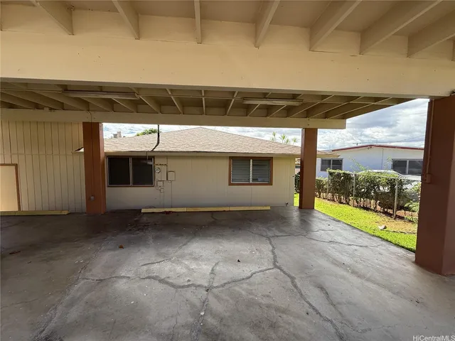 $3,200 | 4346 Keaka Drive, Honolulu, HI 96818