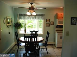 58 Cactus Road Levittown, PA 19057 - Photo 3 of 6