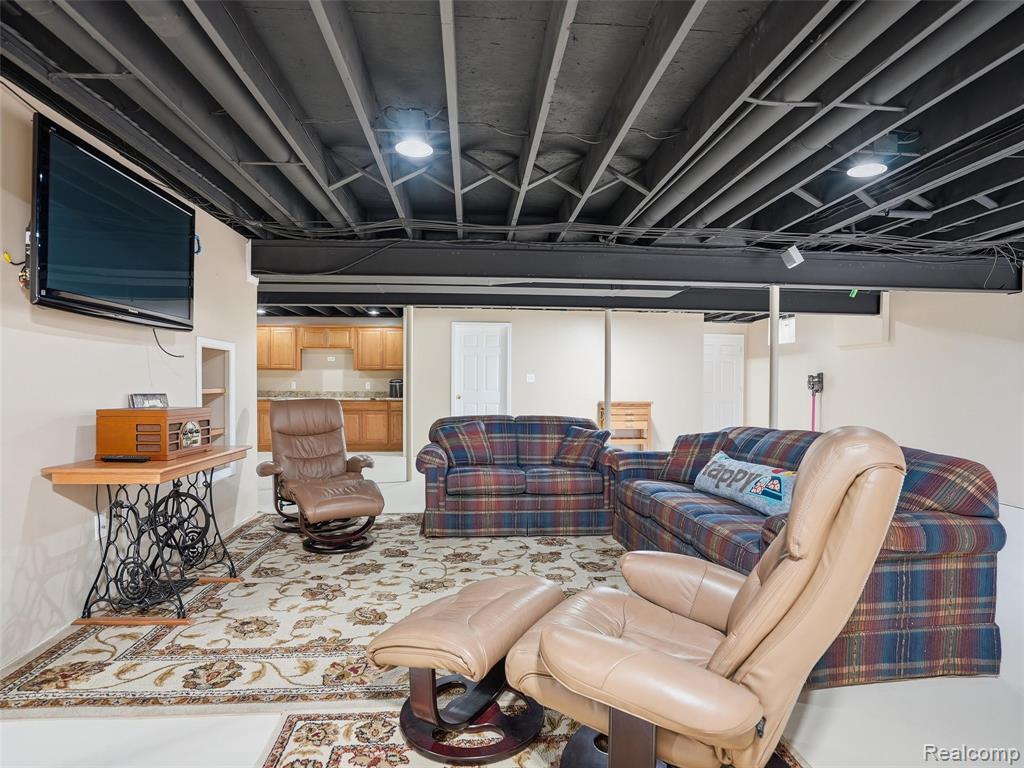 11371 Runyan Lake Road Fenton, MI 48430 - Photo 28 of 58 Gallery Image 28