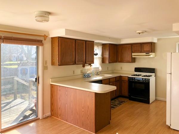 17 Irving Road Scituate, MA 02066 - Photo 5 of 19 Gallery Image 5
