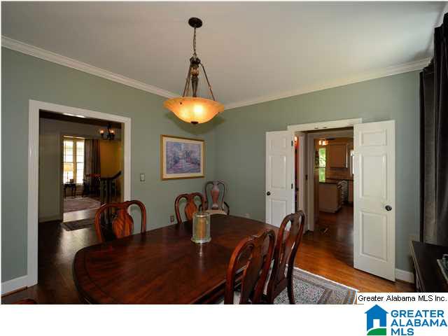 1747 Wellington Road Birmingham, AL 35209 - Photo 8 of 32