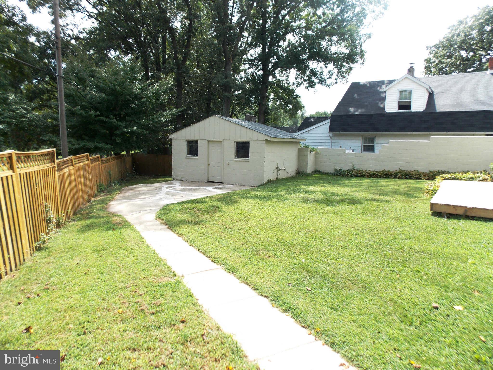 10137 Bird River Road Baltimore, MD 21220 - Photo 20 of 23 Exterior (Rear)