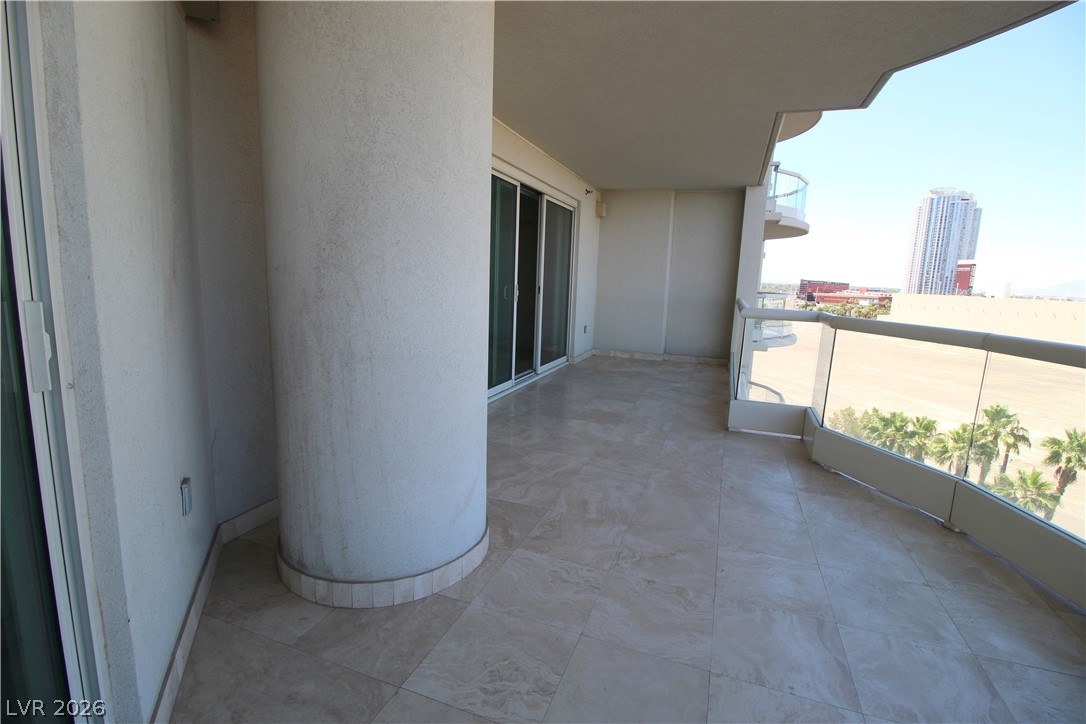 2777 Paradise Road, Unit 708 Las Vegas, NV 89109 - Photo 6 of 13