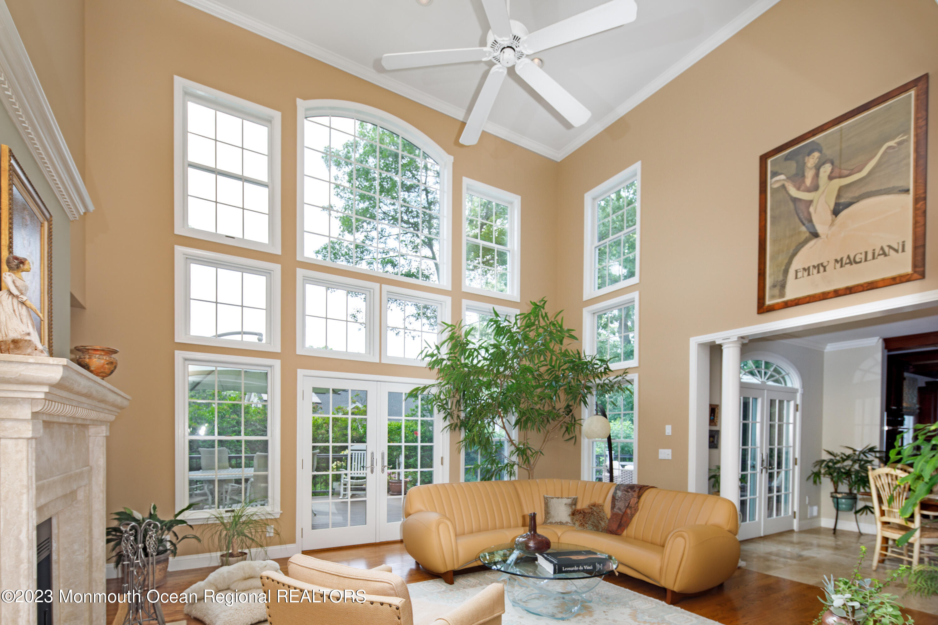 639 Oceanview Road Brielle, NJ 08730 - Photo 19 of 62 Great Room-3