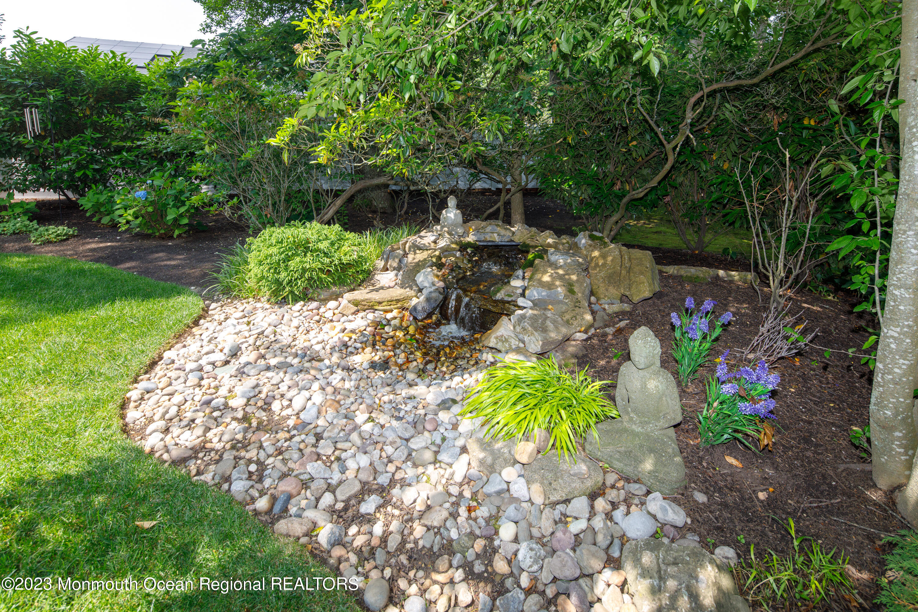 639 Oceanview Road Brielle, NJ 08730 - Photo 25 of 62 Waterfall