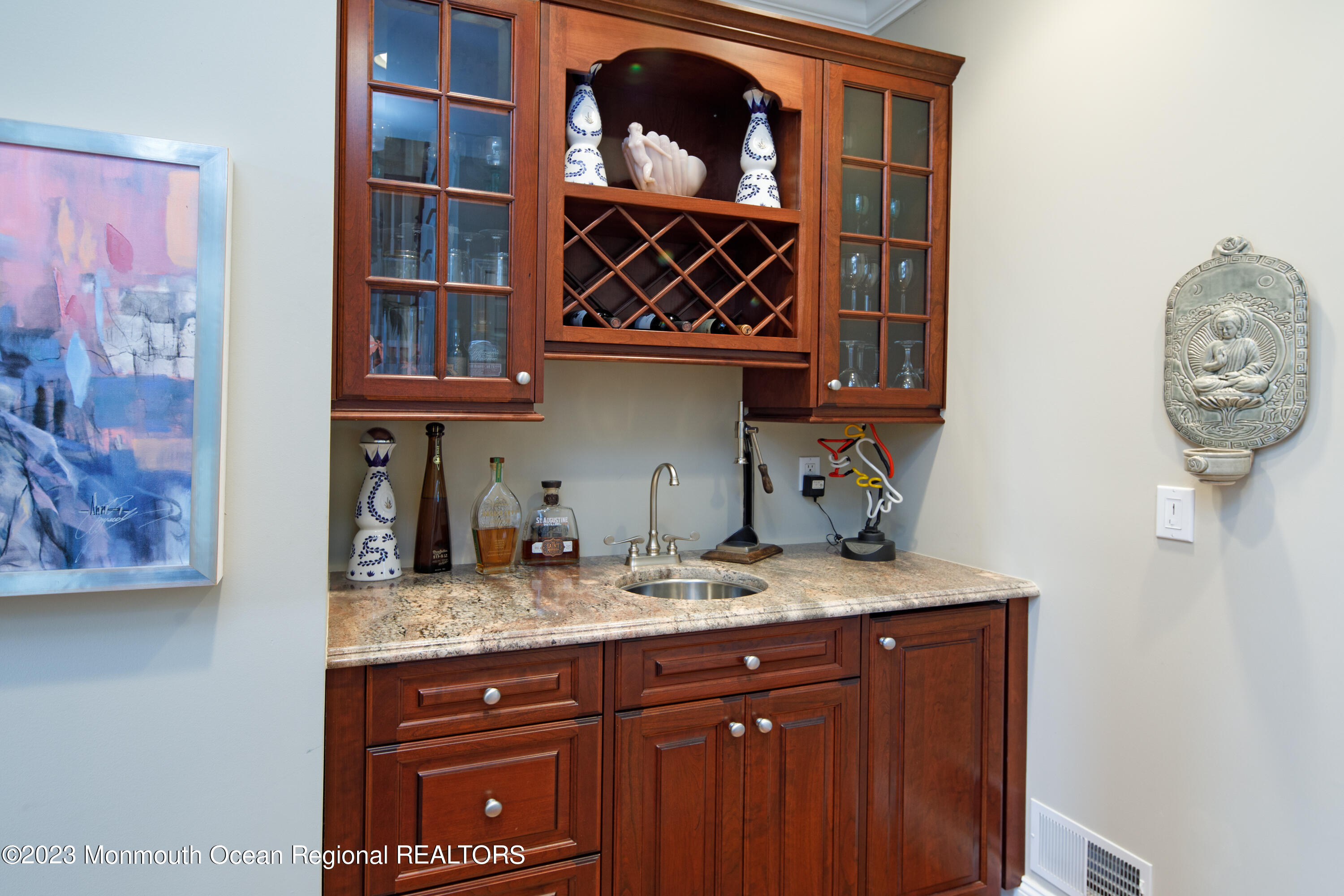 639 Oceanview Road Brielle, NJ 08730 - Photo 32 of 62 Butlers Pantry