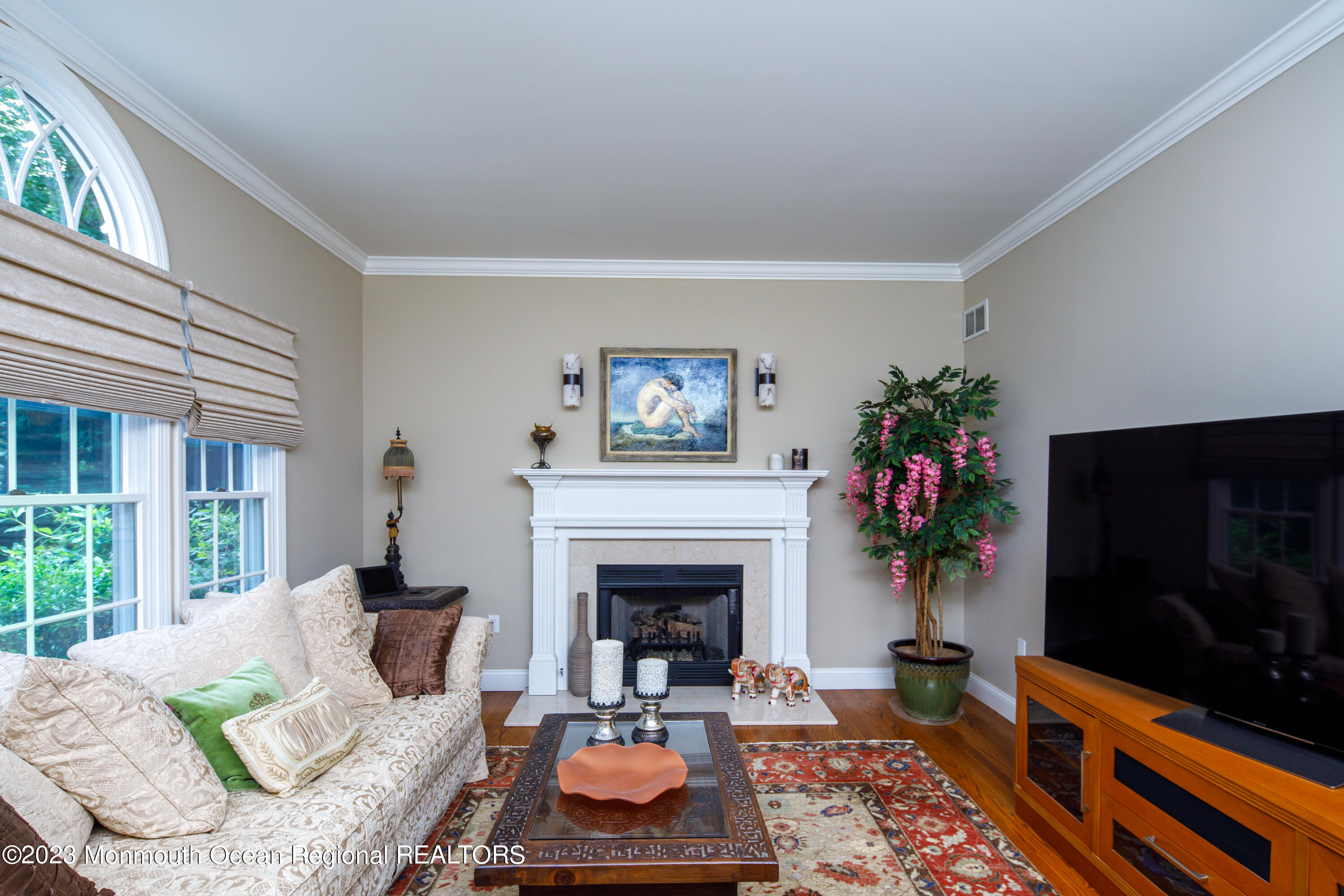 639 Oceanview Road Brielle, NJ 08730 - Photo 7 of 62 Living Room-2