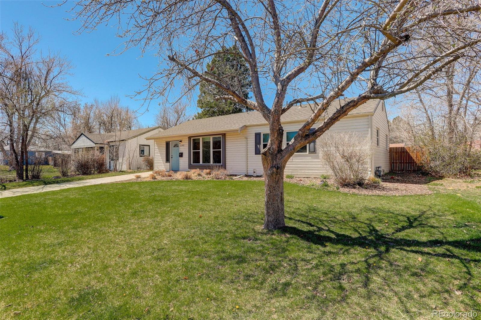 1285 South Glencoe St