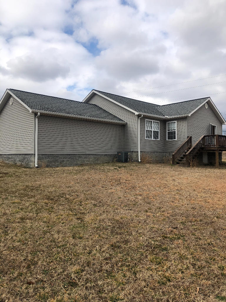 33 Reeves Road Trenton, GA 30752 - Photo 4 of 6 03