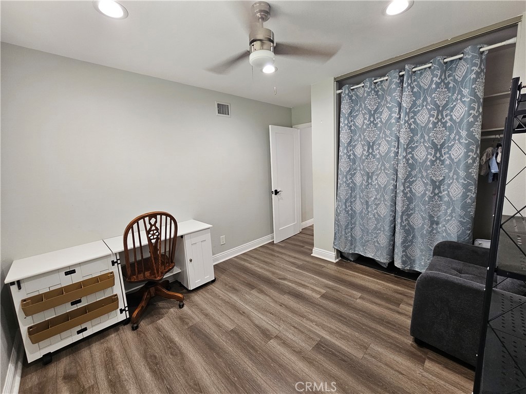 4722 Summit Avenue Simi Valley, CA 93063 - Photo 17 of 28
