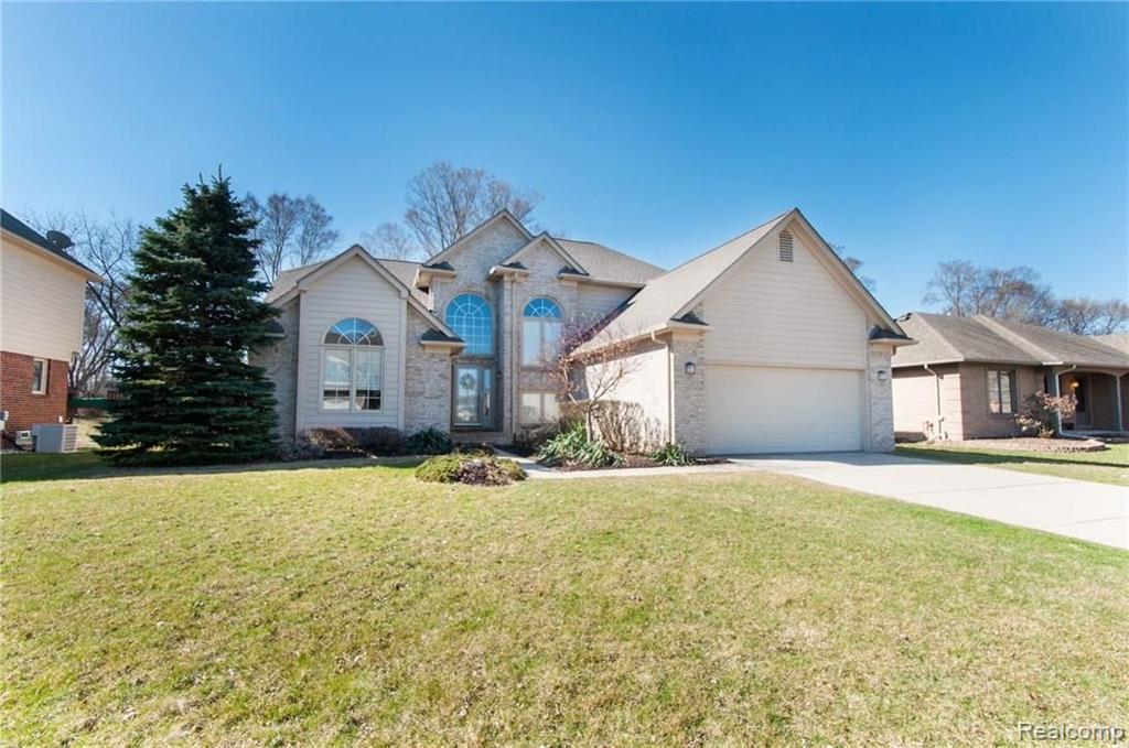 1934 South Shore Drive Rochester Hills, MI 48307 - Photo 35 of 42