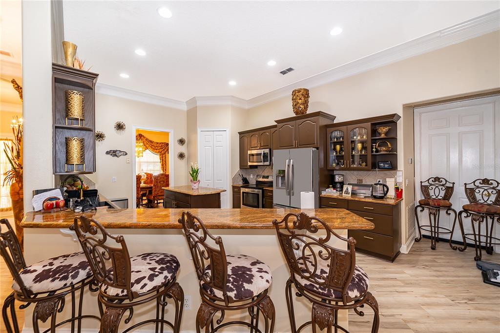 5948 Lakeville Road Orlando, FL 32818 - Photo 10 of 37
