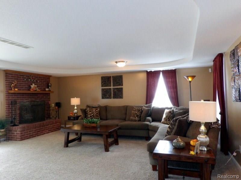 18027 Middlebelt Road Romulus, MI 48174 - Photo 21 of 49 102_6268.JPG