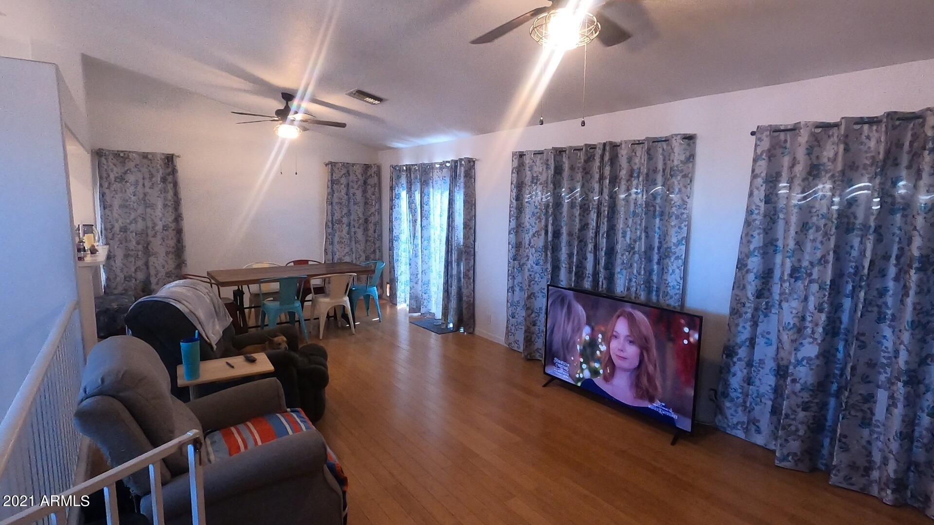 4003 West Wethersfield Road Phoenix, AZ 85029 - Photo 9 of 28 Family Room