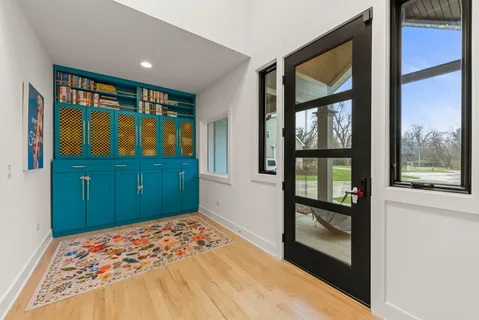 $1,900,000 | 731 Saddlers Court, Naperville, IL 60540