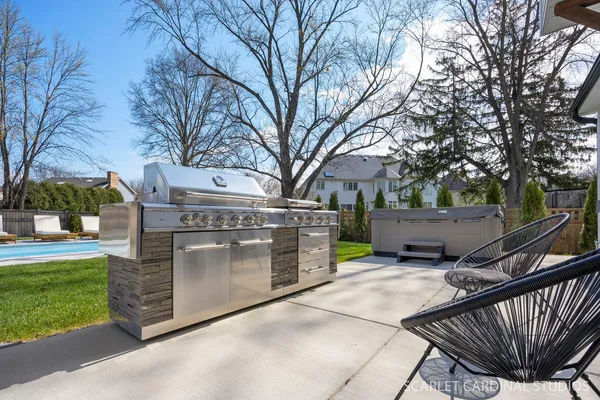 $1,850,000 | 731 Saddlers Court, Naperville, IL 60540