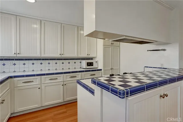 $4,000 | 1711 Grismer Avenue, Burbank, CA 91504