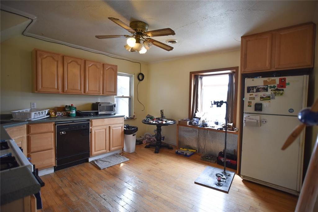 627 Maple Street Irwin, PA 15642 - Photo 13 of 20 Gallery Image 13