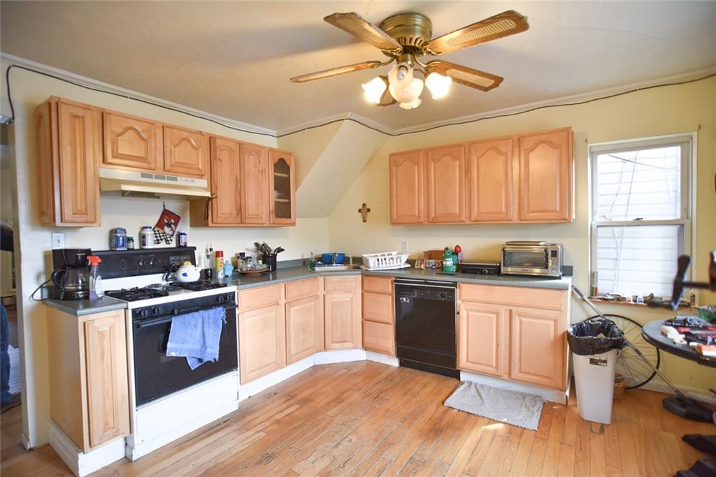 627 Maple Street Irwin, PA 15642 - Photo 15 of 20 Gallery Image 15