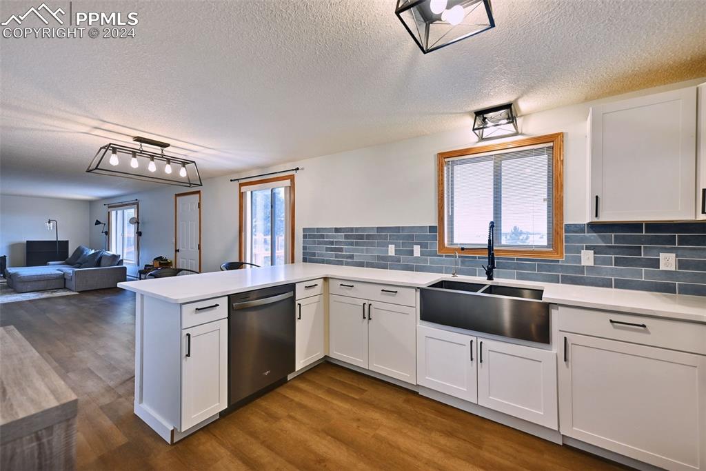 899 Concho Trail Hartsel, CO 80449 - Photo 12 of 27 a kitchen with a stove oven and sink