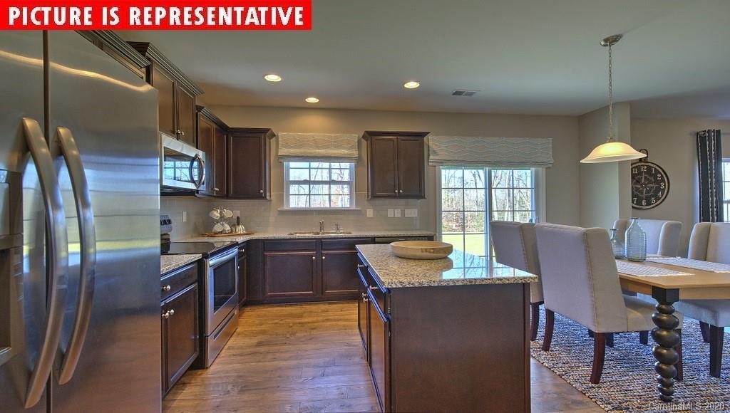 4926 Traynor Road Charlotte, NC 28216 - Photo 12 of 37 Gallery Image 12