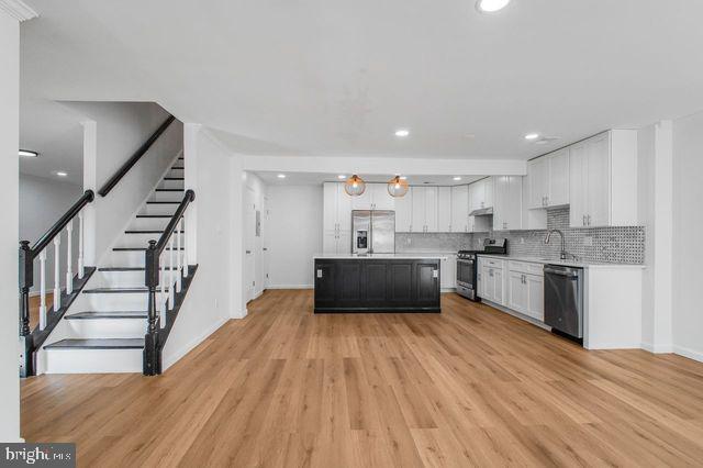 4047 Chetham Way Woodbridge, VA 22192 - Photo 9 of 55 Main entrance