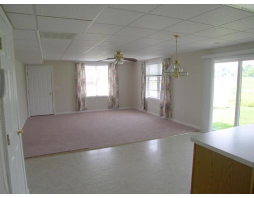 2 Brandons Way Pepperell, MA 01463 - Photo 17 of 21