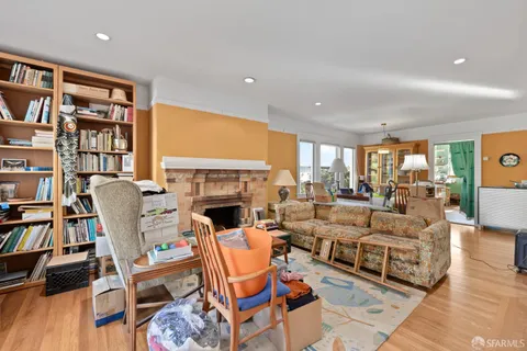 $795,000 | 101 Joost Avenue, San Francisco, CA 94131