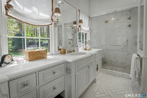 $2,450,000 | 65 Ridgefield Road, Wilton, CT 06897