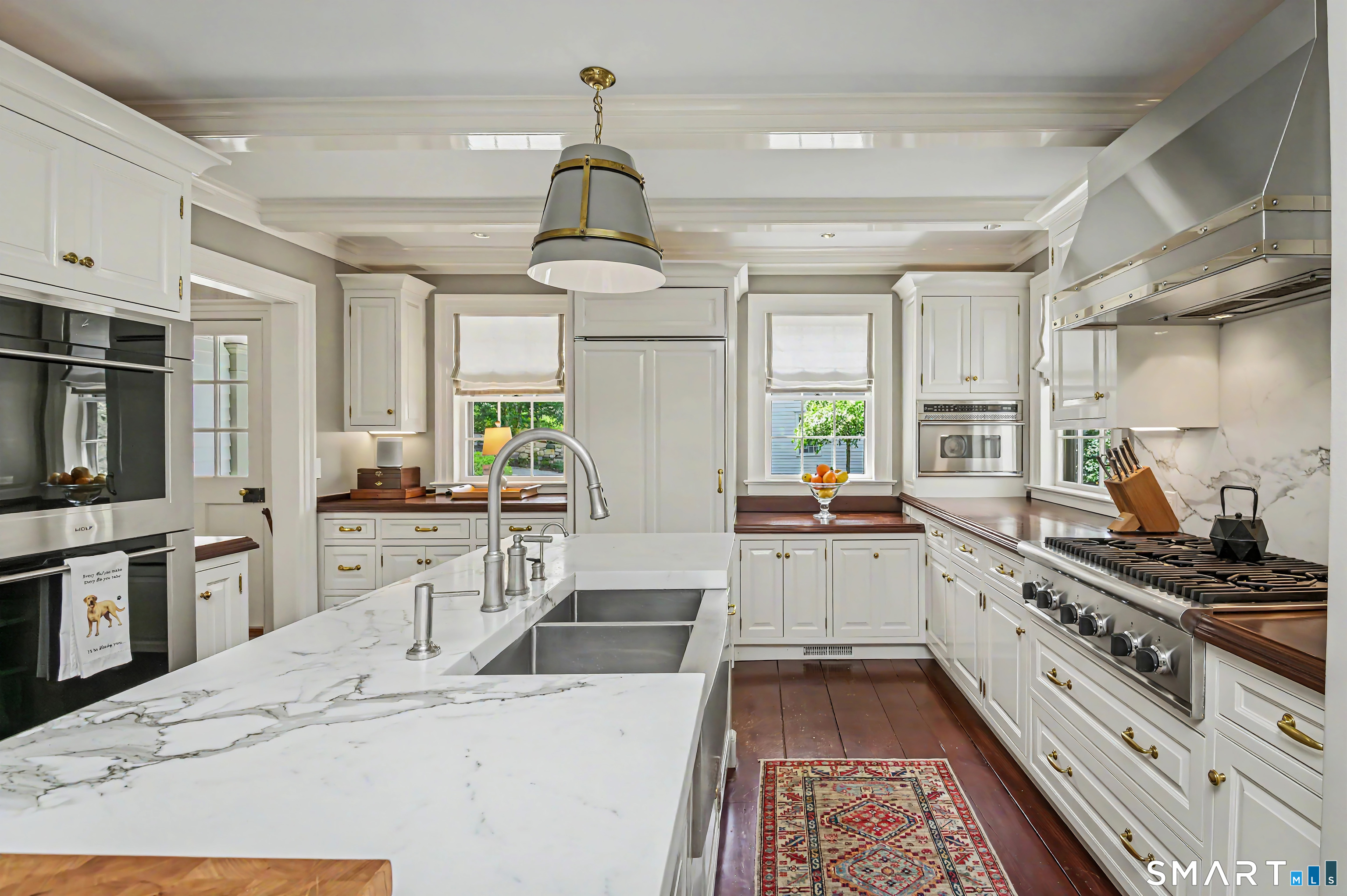 65 Ridgefield Road Wilton, CT 06897 - Photo 10 of 40