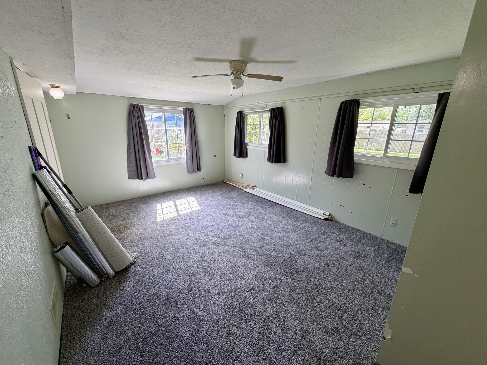 819 Prospect Court Watervliet, MI 49098 - Photo 28 of 31 IMG_5969
