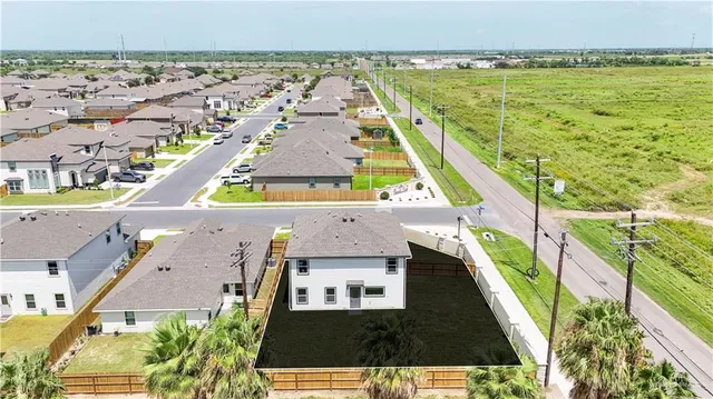 $369,900 | 2201 Antelope Cyn Street, Edinburg, TX 78541