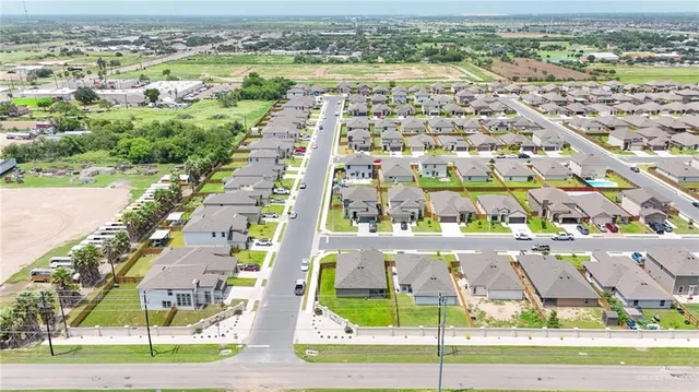 $369,900 | 2201 Antelope Cyn Street, Edinburg, TX 78541