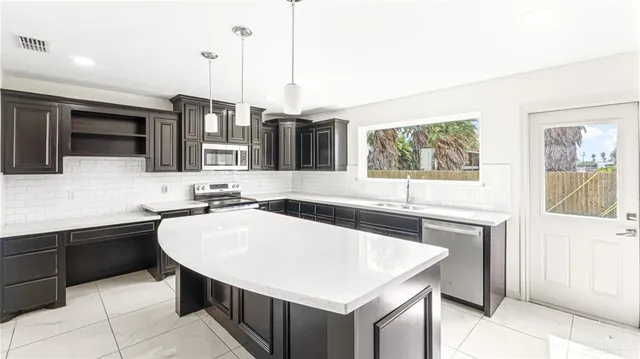 $369,900 | 2201 Antelope Cyn Street, Edinburg, TX 78541