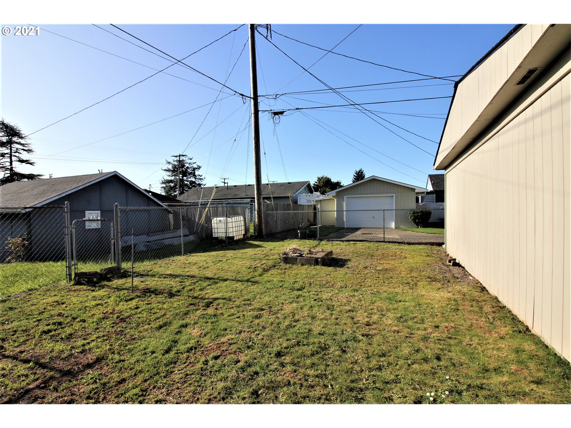 658 West Alder Place Reedsport, OR 97467 - Photo 22 of 24 Gallery Image 22