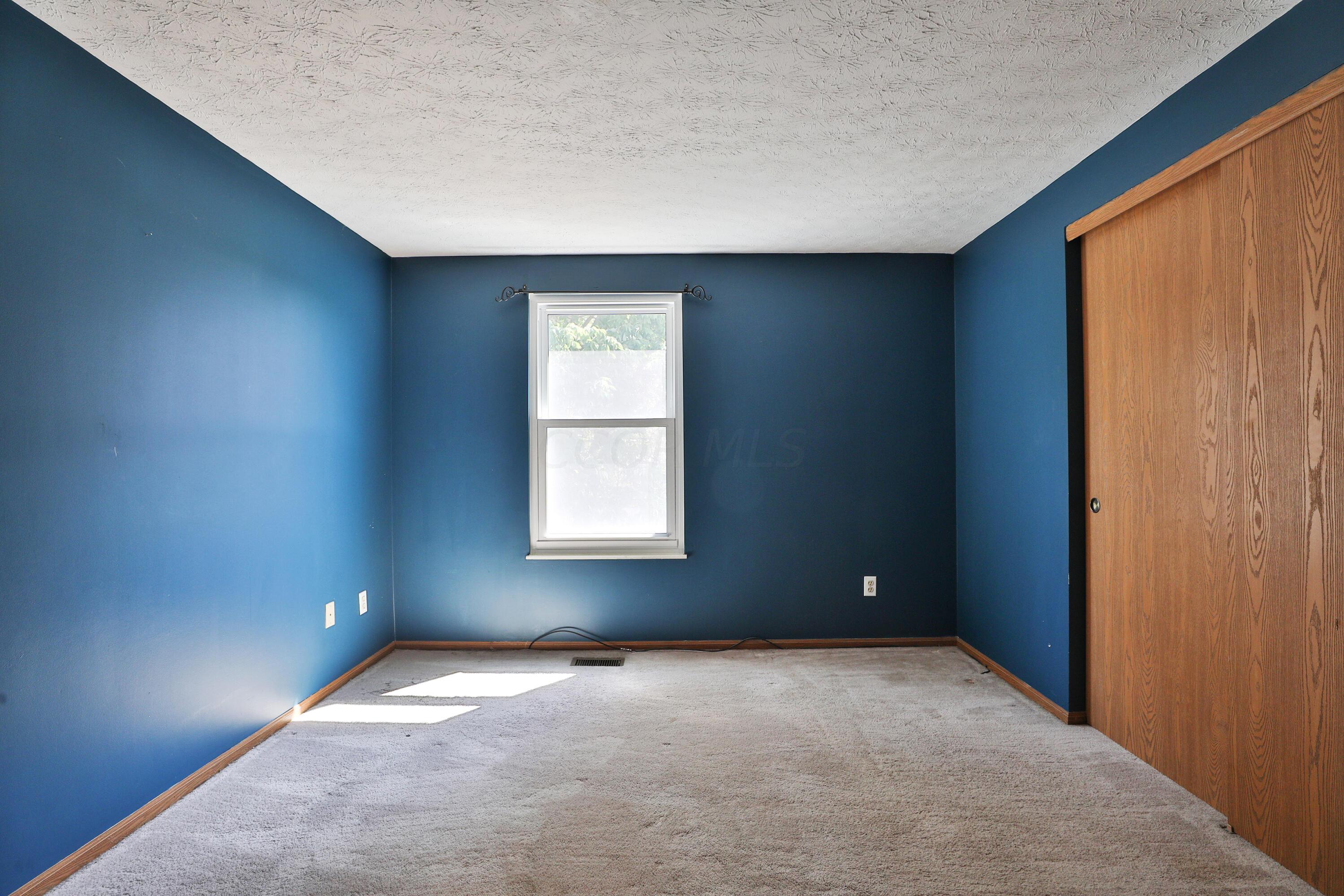 626 South Murray Hill Road Columbus, OH 43228 - Photo 21 of 33 626-S-MurrayHill-23