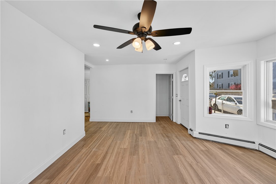 72 Stowe Avenue East Providence, RI 02915 - Photo 8 of 9