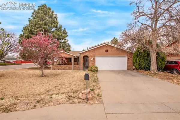 $335,000 | 95 Regency Boulevard, Pueblo, CO 81005