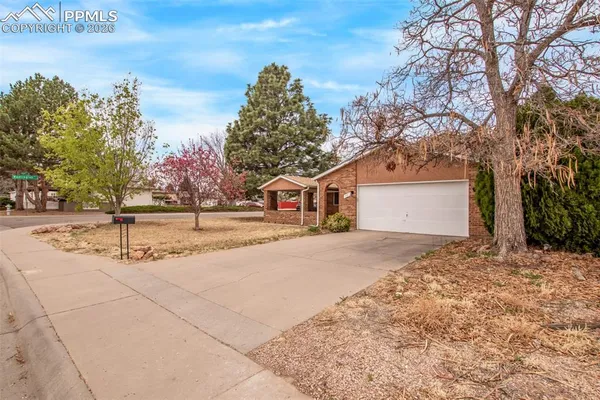 $335,000 | 95 Regency Boulevard, Pueblo, CO 81005