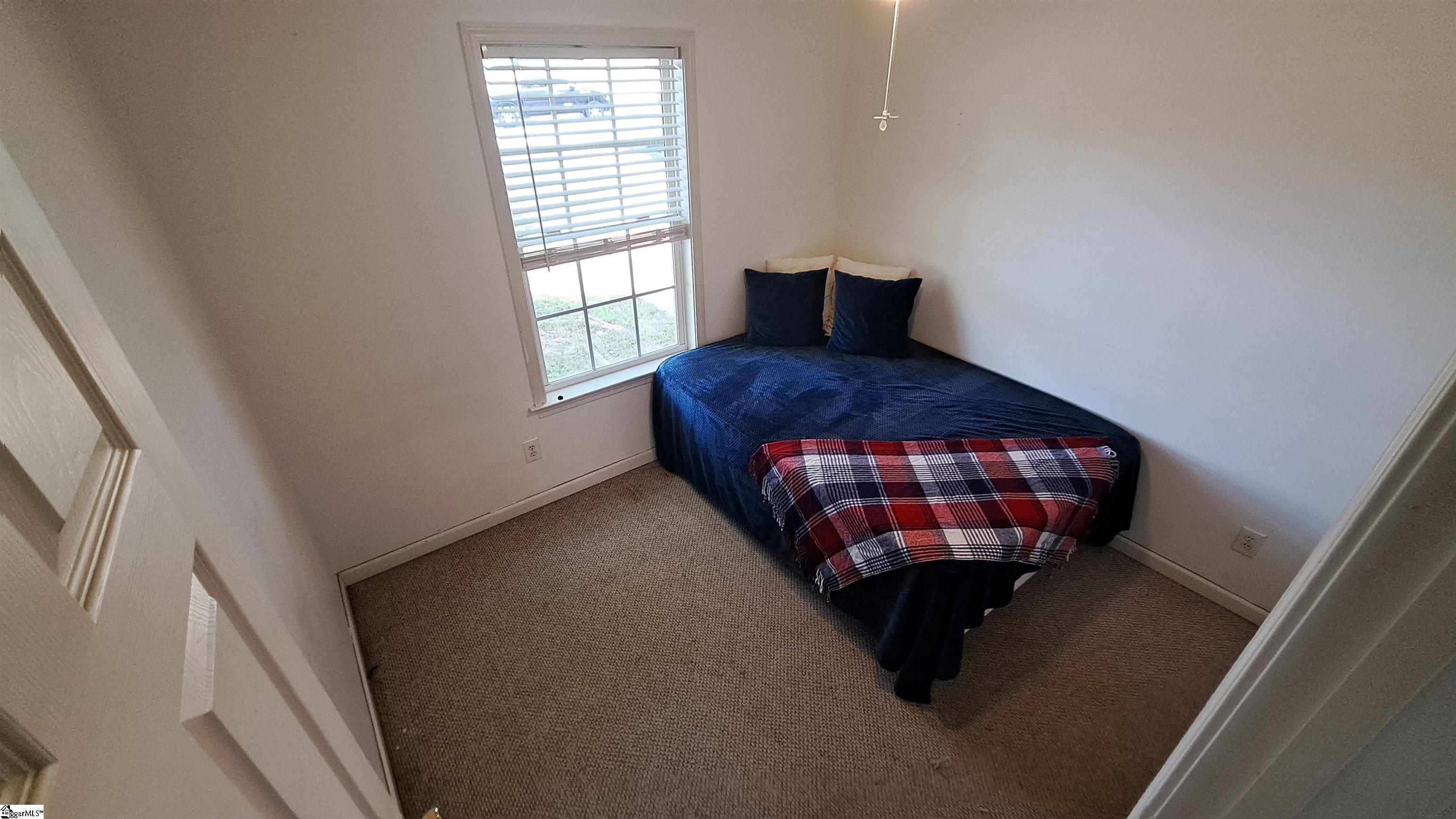 121 B Harvey Road Greer, SC 29651 - Photo 17 of 30