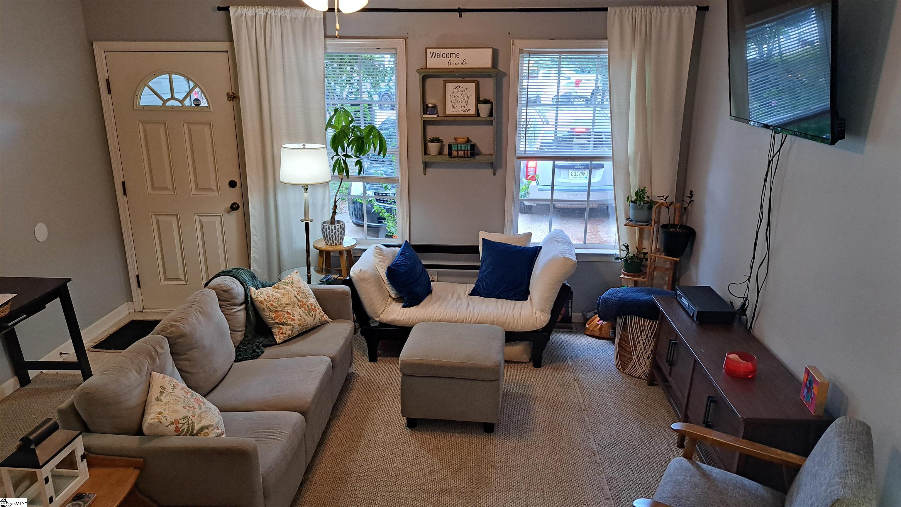 121 B Harvey Road Greer, SC 29651 - Photo 5 of 30